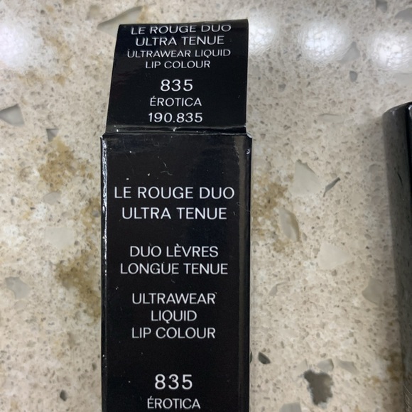 Chanel Le Trawear Liquid Lip Color - Picture 4 of 4